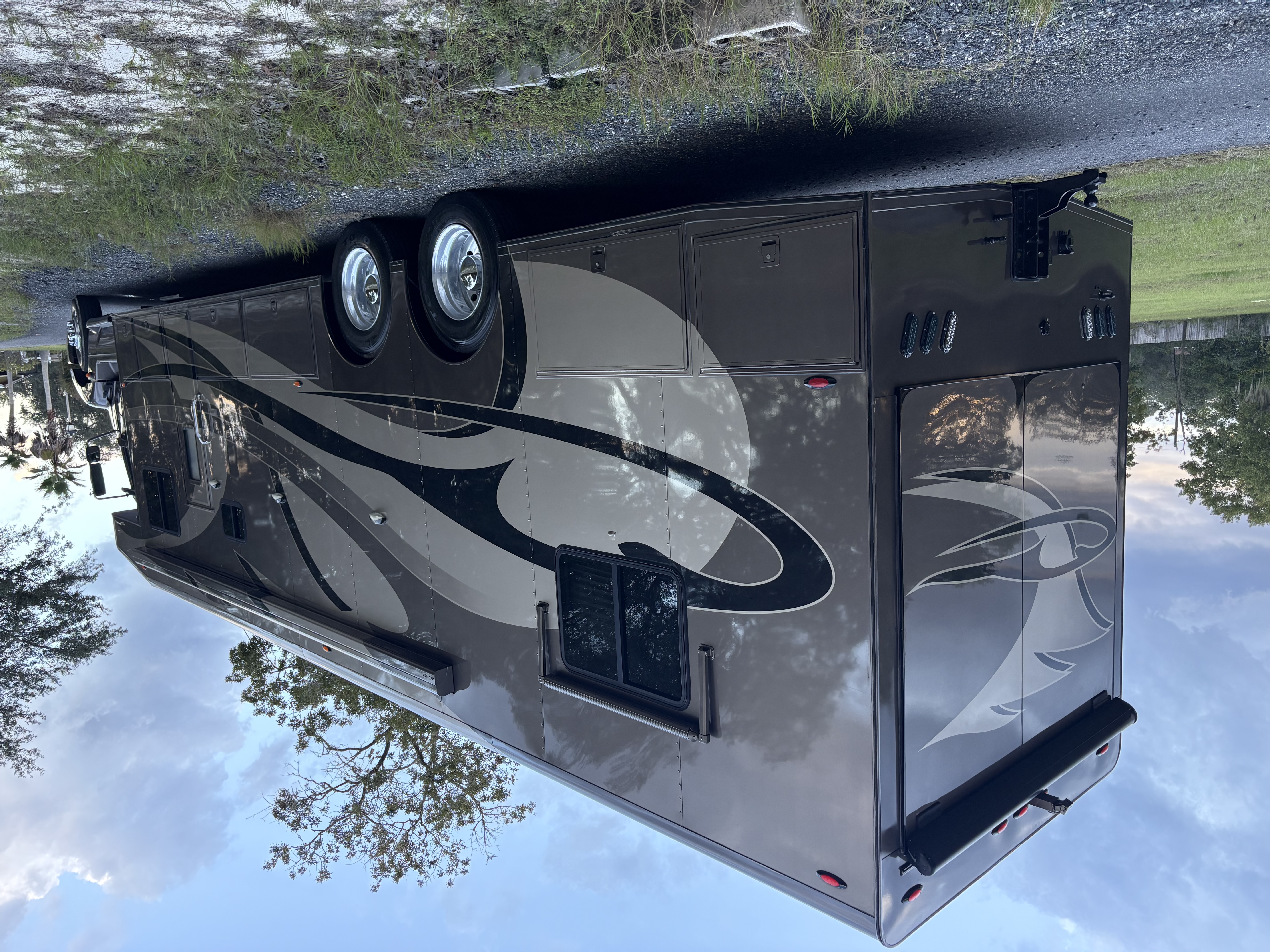 Used 2007 NRC 45' Motorcoach